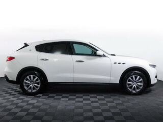 2018 Maserati Levante Diesel I, белый, 3834000 рублей, вид 4