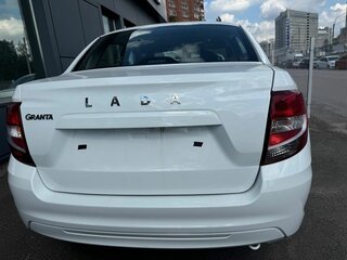 2026 Lada (ВАЗ) Granta I Рестайлинг, белый, 1012000 рублей, вид 4