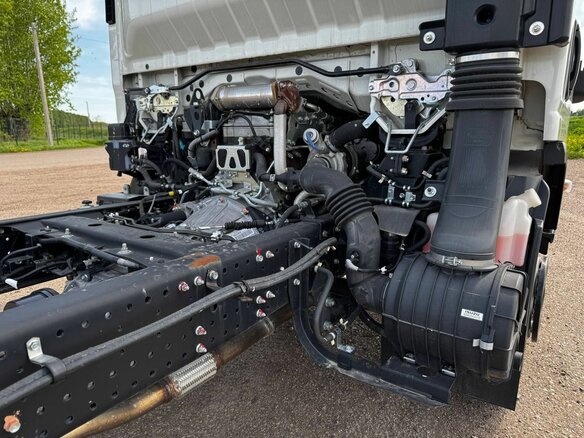 2024 Isuzu Elf (N-series), белый - вид 9