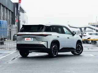 2026 Toyota bZ3X 58.3 kWh, серый, 2895000 рублей, вид 2