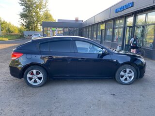 2012 Chevrolet Cruze I, чёрный, 700000 рублей, вид 3