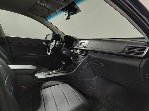 2017 Kia Optima IV, синий, 2050000 рублей - вид 10