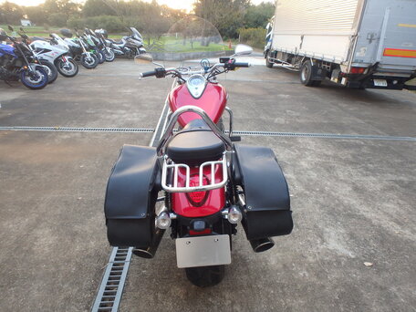 2010 Triumph Thunderbird 1600, красный, 900000 рублей, вид 4