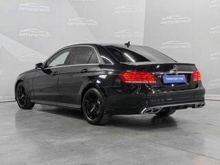 2013 Mercedes-Benz E-Класс 200 IV (W212, S212, C207) Рестайлинг, чёрный, 2150000 рублей, вид 3
