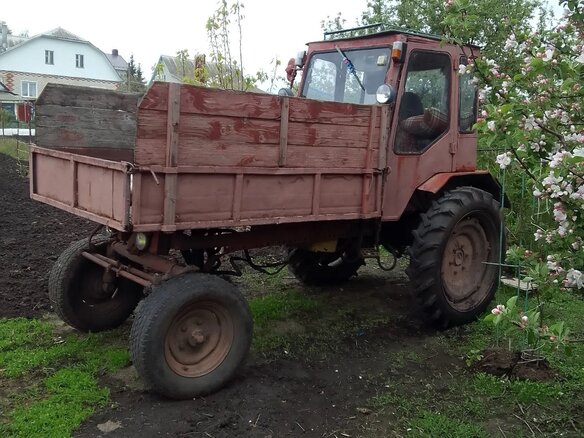 1986 ХТЗ Т-16, 200000 рублей