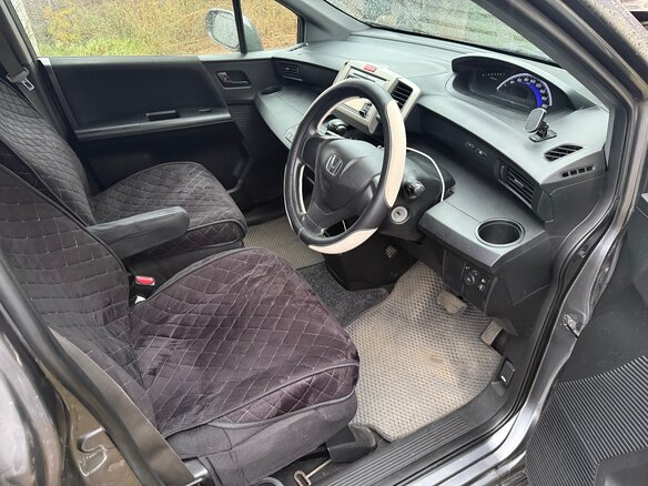 2011 Honda Freed Spike I, серый, 875000 рублей - вид 7