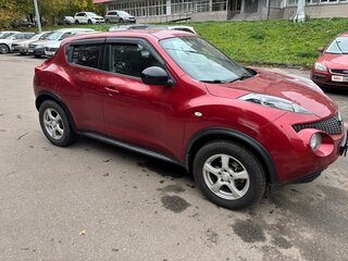 2014 Nissan Juke I, красный, 900000 рублей, вид 4