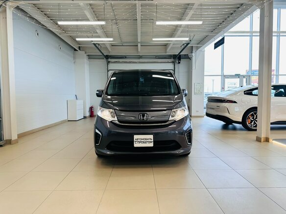 2020 Honda Stepwgn V Рестайлинг, серый, 2019000 рублей - вид 9