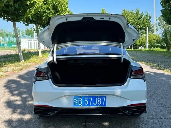 2022 Hyundai Elantra VII (CN7), белый - вид 4