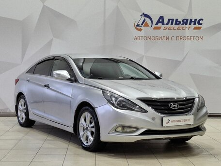 Hyundai Sonata VI (YF)