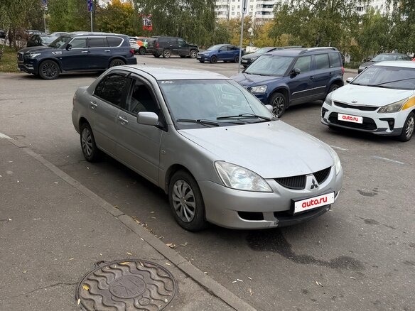 2004 Mitsubishi Lancer IX, серебристый, 260000 рублей