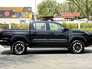 2026 Toyota Hilux IX, чёрный, 5250000 рублей, вид 5