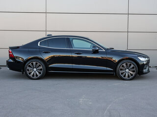 2019 Volvo S60 III, чёрный, 2898000 рублей, вид 4