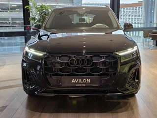 2025 Audi Q7 50 TDI II (4M) Рестайлинг 2, чёрный, 14092000 рублей, вид 2