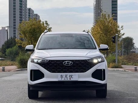 2022 Hyundai ix35 II Рестайлинг, белый, 1333000 рублей, вид 2
