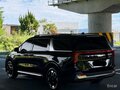 2024 Kia Carnival IV Рестайлинг, чёрный, 4714000 рублей - вид 2
