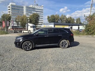 2019 Kia Sorento III Prime Рестайлинг, чёрный, 2500000 рублей, вид 1