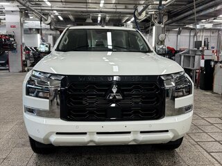 2025 Mitsubishi L200 VI, белый, 5690000 рублей, вид 2