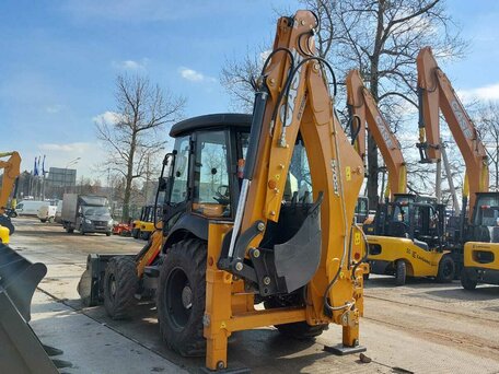 2025 Case CE 570SV, оранжевый, 11000000 рублей, вид 2