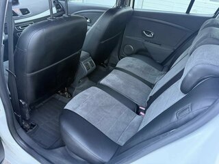 2010 Renault Megane III, белый, 529000 рублей, вид 4