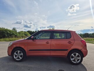2007 Skoda Fabia II, оранжевый, 450000 рублей, вид 4