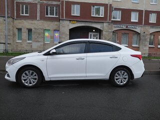 2019 Hyundai Solaris II, серебристый, 1050000 рублей, вид 4