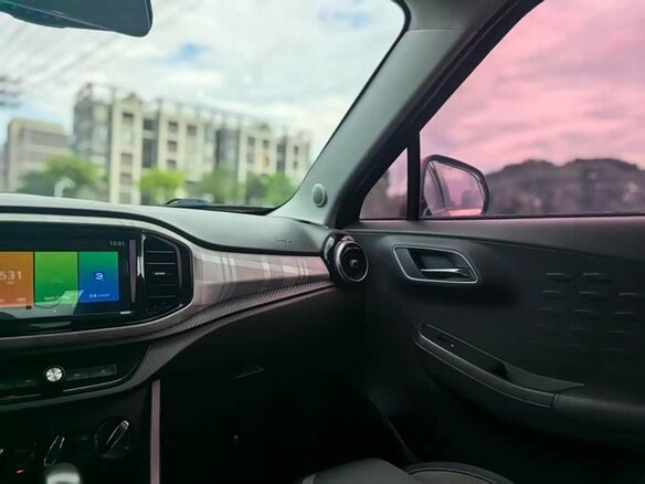 2018 MG 3 II Рестайлинг 2, красный, 1200000 рублей - вид 14