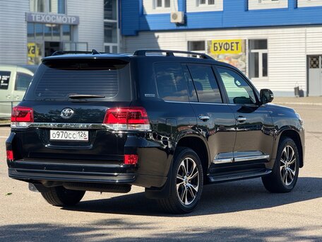 2020 Toyota Land Cruiser 200 Series Рестайлинг 2, чёрный, 8750000 рублей, вид 4