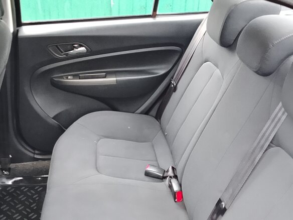 2015 Geely GC6, серый, 235000 рублей - вид 7