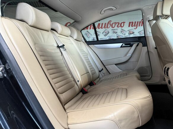 2012 Volkswagen Passat B7, чёрный - вид 9