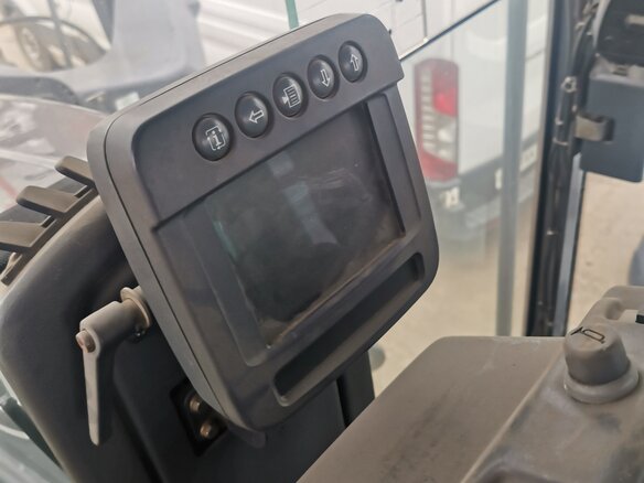 2011 John Deere 772G, жёлтый, 3550000 рублей - вид 8