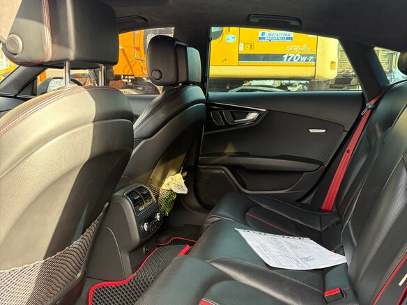 2015 Audi A7 I (4G) Рестайлинг, чёрный, 3500000 рублей - вид 15