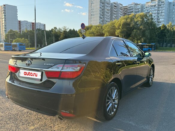 2017 Toyota Camry US Market VII (XV50) Рестайлинг, чёрный, 2100000 рублей - вид 4