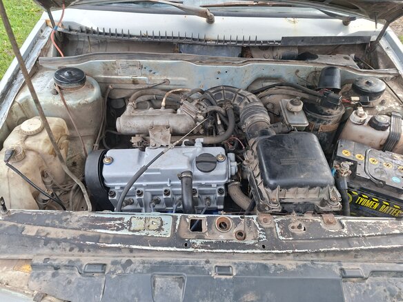 2004 Lada (ВАЗ) 2114, серебристый, 90000 рублей - вид 2