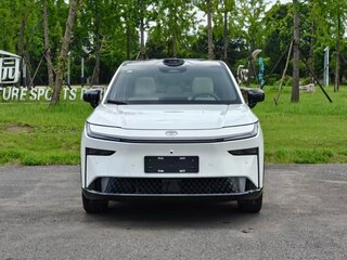 2026 Toyota bZ3X 50 kWh, белый, 2100000 рублей, вид 2