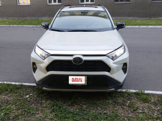 2020 Toyota RAV4 V (XA50), белый, 4200000 рублей, вид 1