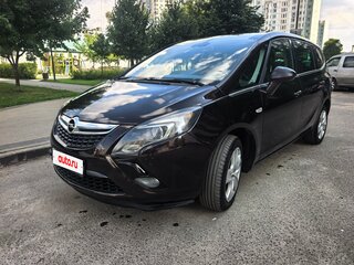 2013 Opel Zafira C, коричневый, 820000 рублей, вид 2