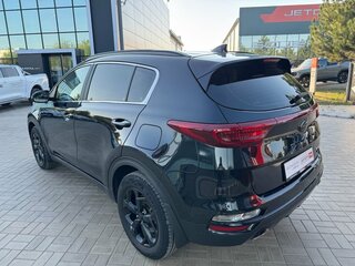 2021 Kia Sportage IV Рестайлинг, чёрный, 2469900 рублей, вид 3