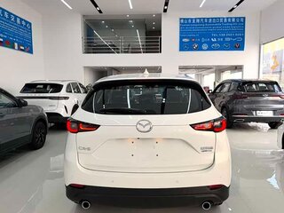 2025 Mazda CX-5 II Рестайлинг, белый, 2369798 рублей, вид 3
