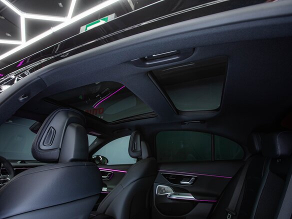 2025 Mercedes-Benz E-Класс 300 VI (W214, S214), чёрный, 8690000 рублей - вид 10