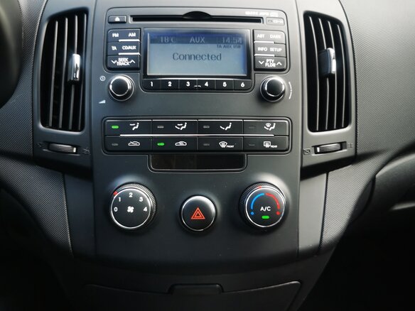 2011 Hyundai i30 I Рестайлинг, чёрный, 715000 рублей - вид 14