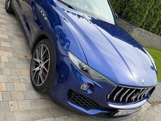 2018 Maserati Levante Diesel I, синий, 5000000 рублей, вид 4