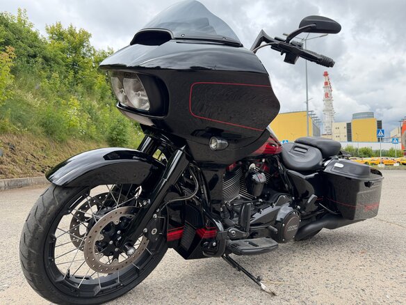 2021 Harley-Davidson CVO Road Glide, чёрный, 3500000 рублей - вид 11