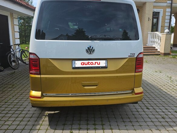 2017 Volkswagen Multivan T6, жёлтый, 3990000 рублей - вид 6