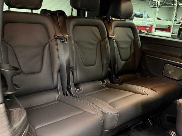 2026 Mercedes-Benz V-Класс Extra Long 300 d экстра длинный III (W447) Рестайлинг 2, чёрный, 14890000 рублей - вид 14