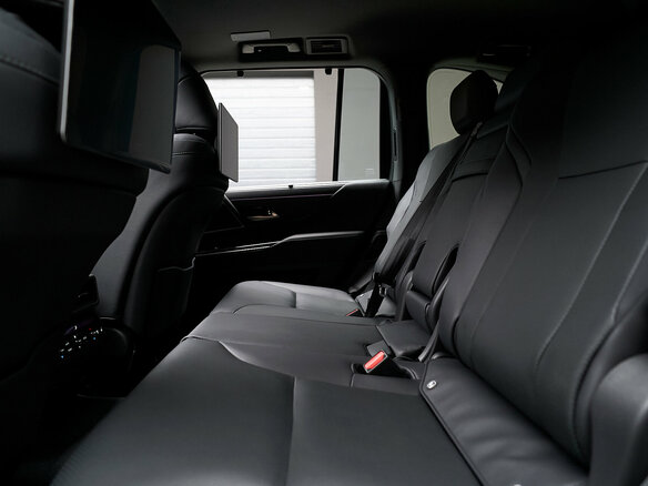 2026 Lexus LX 500d IV, чёрный, 18900000 рублей - вид 26