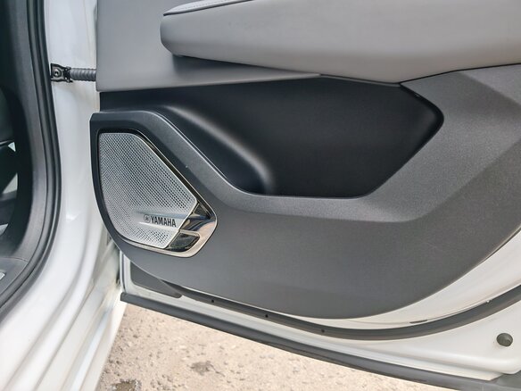 2023 Zeekr 001 100 kWh I, белый, 5100000 рублей - вид 26