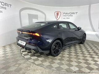 2024 Changan UNI-V I, чёрный, 2140000 рублей, вид 4
