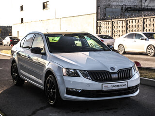 2020 Skoda Octavia III (A7) Рестайлинг, белый, 2379000 рублей, вид 5