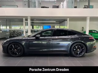 2026 Porsche Panamera 4 III, серый, 19499000 рублей, вид 2